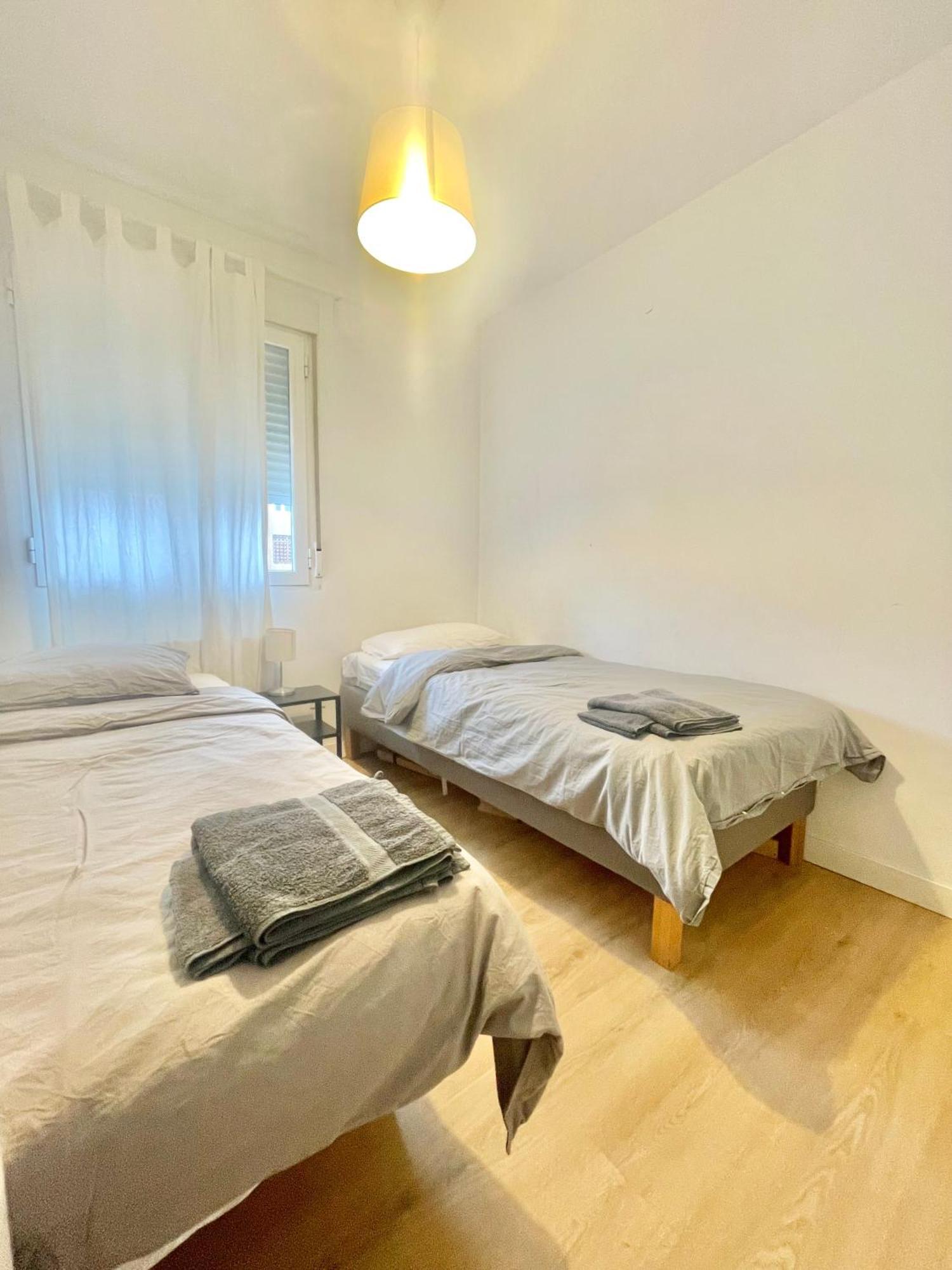 Appartement Piso Acogedor Y Tranquilo - Junto A Ifema Y Aerop. à Madrid Extérieur photo